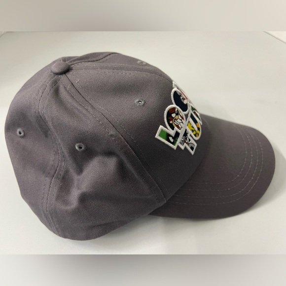 Six Flags - Looney Tunes - Baseball Caps for Men - Picture 3 of 8